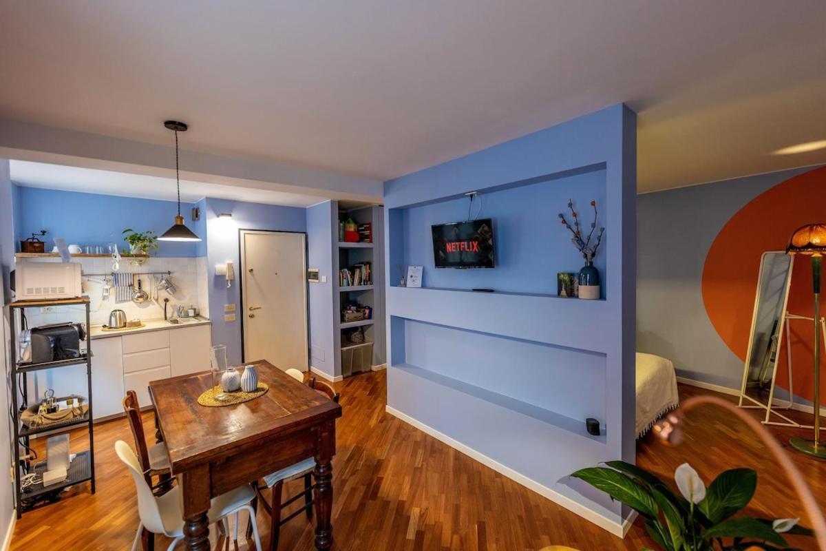 Sant'Anna Studio Apartment ปาร์มา ภายนอก รูปภาพ